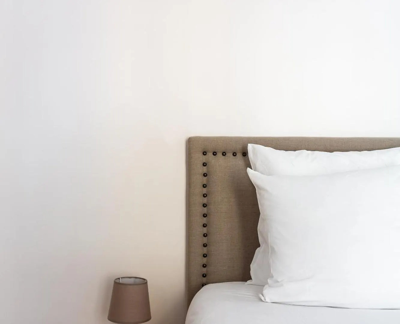The Boho Chic - Republic Apartment Paris