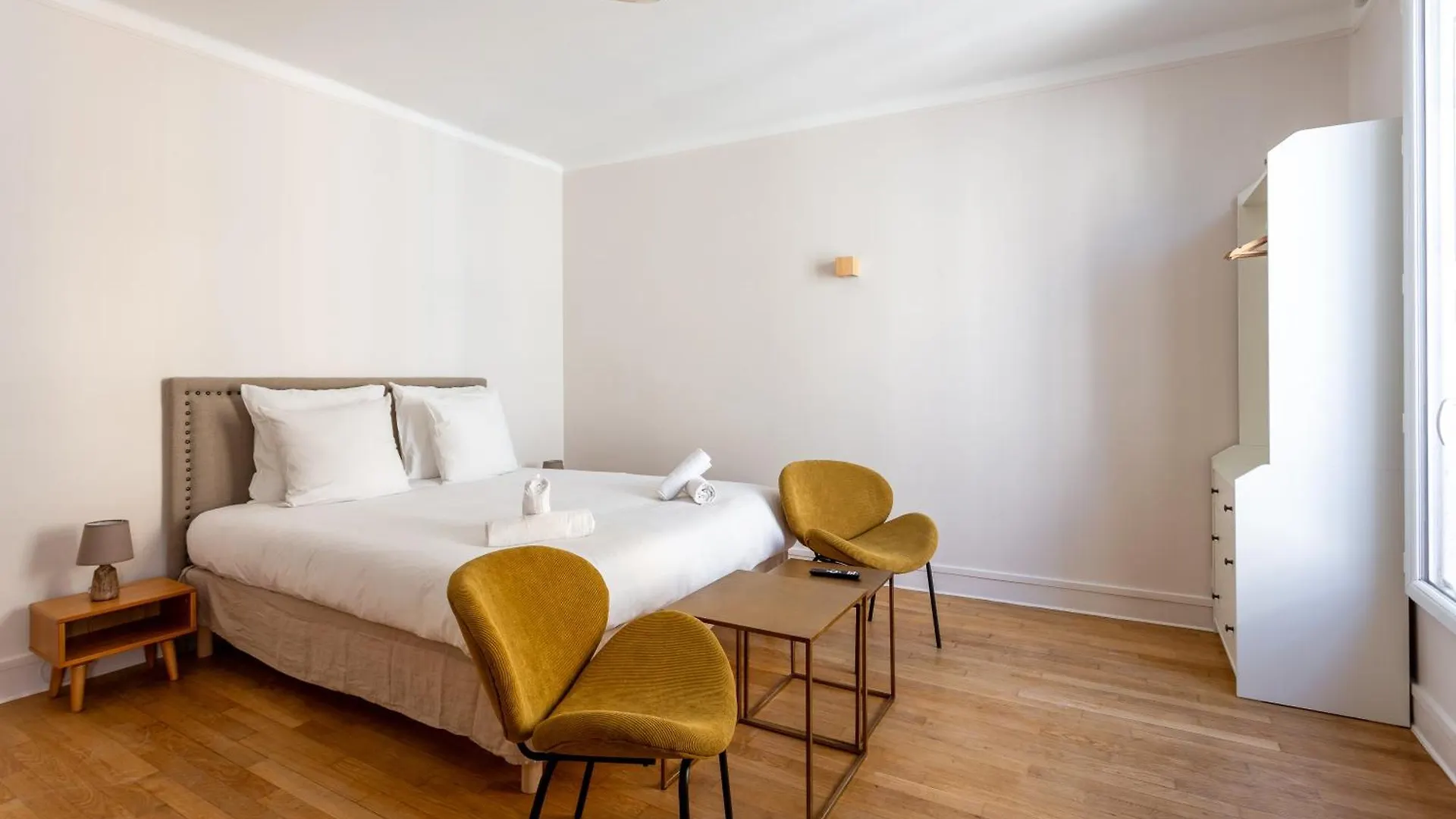 The Boho Chic - Republic Apartment Paris 0*,